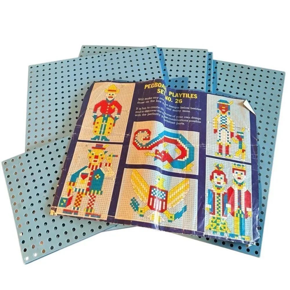 Pegboard Playtiles No. 26 Instructions And 5 Peg Boards